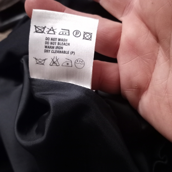 ESCADA Navy Wool Jacket with Ruffled Trim - Picture 7 of 9